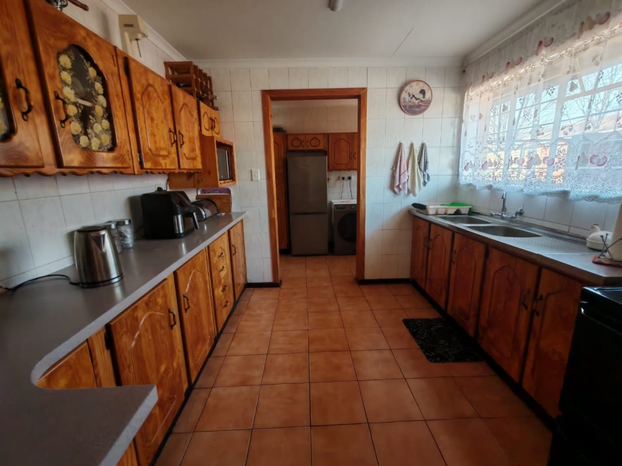 5 Bedroom Property for Sale in Sasolburg Ext 10 Free State